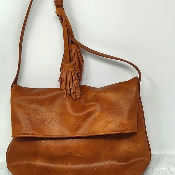 Antik Kraft Handbags - FOLD over Leather Crossbody